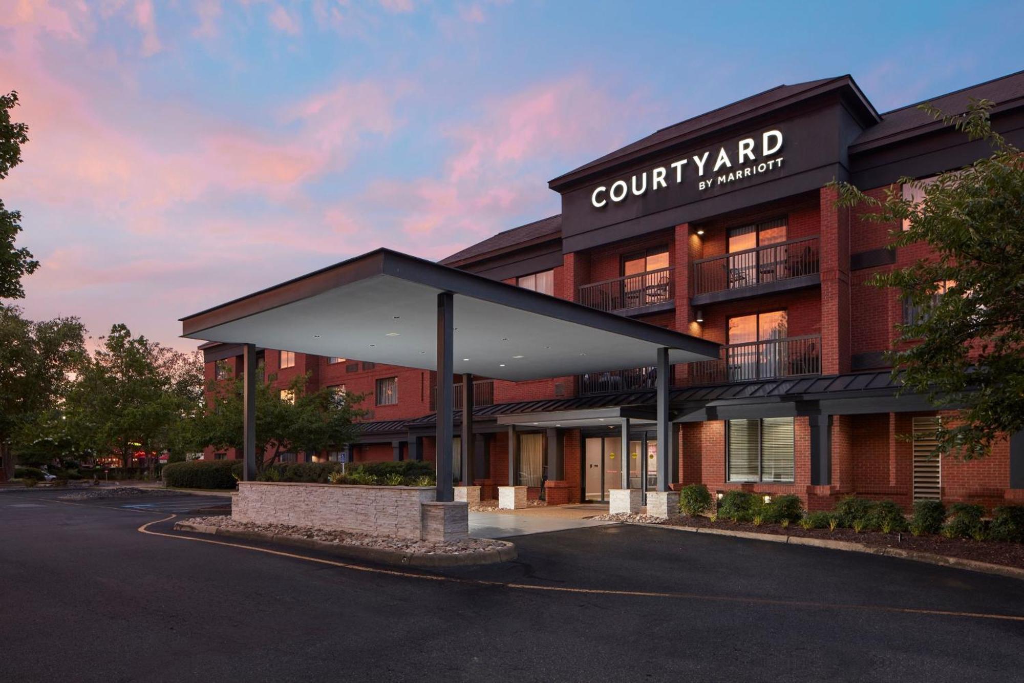 Courtyard Newport News Yorktown Hotell Eksteriør bilde