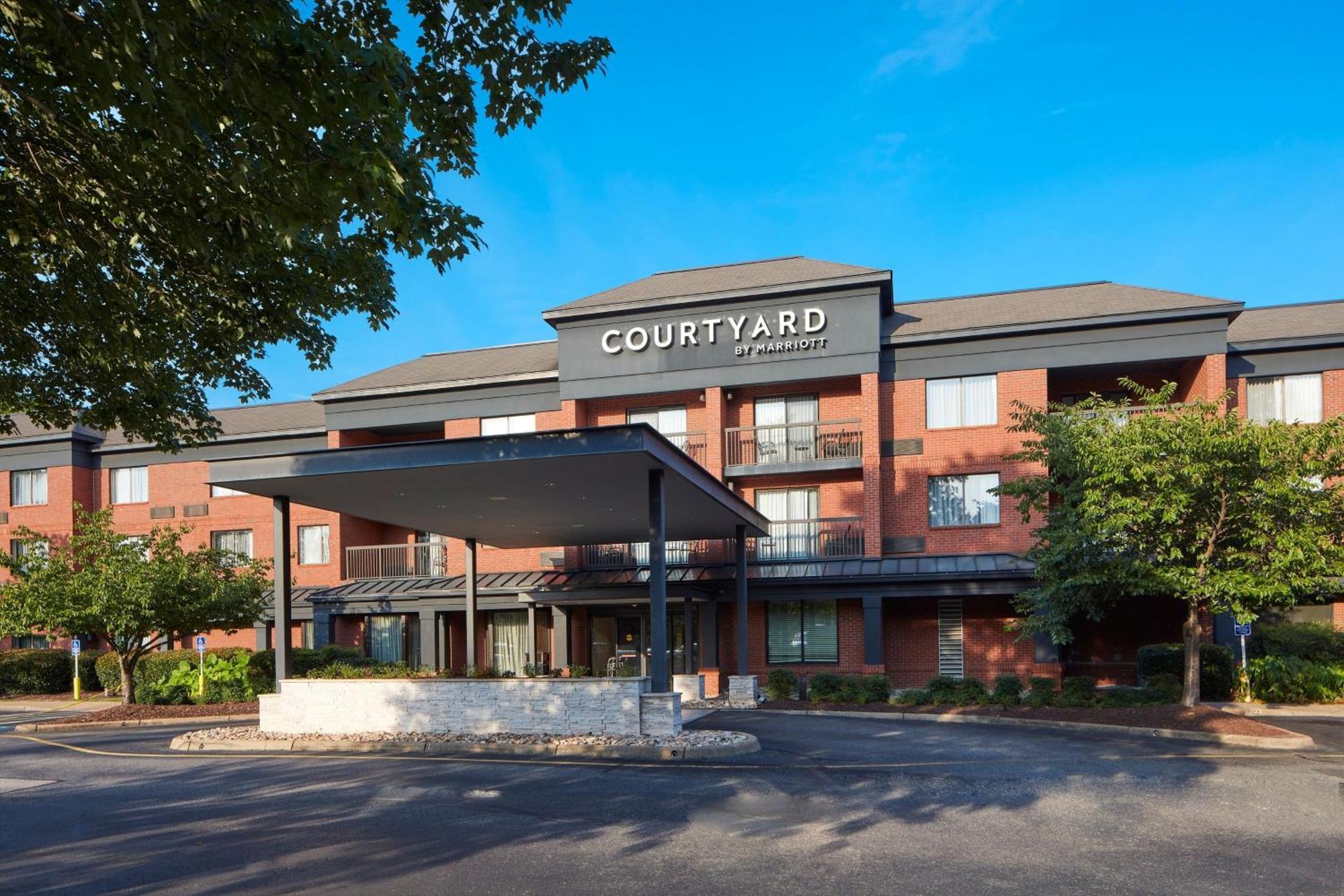 Courtyard Newport News Yorktown Hotell Eksteriør bilde